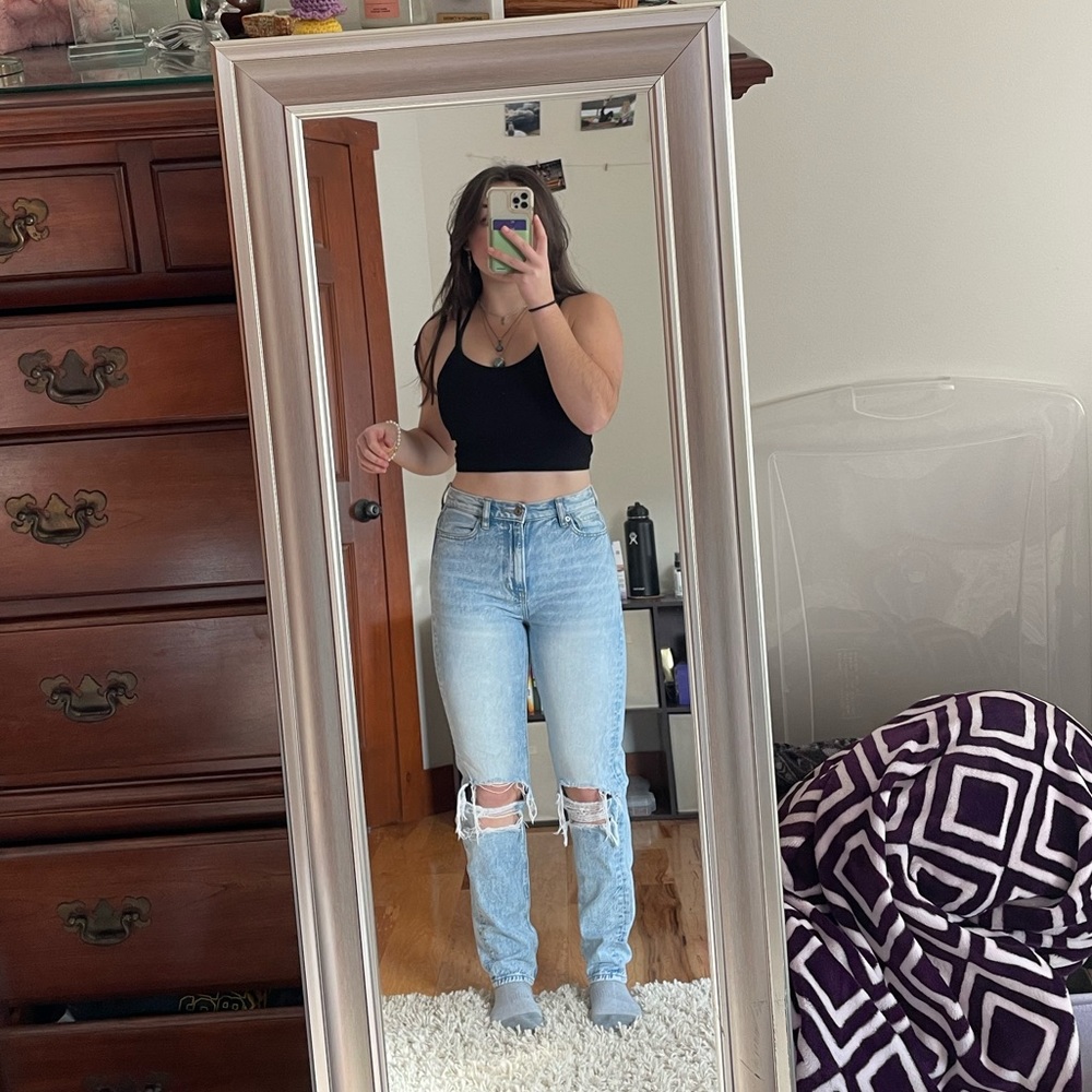 american eagle distressed mom jean - 

high waisted, light blue wash, size 00